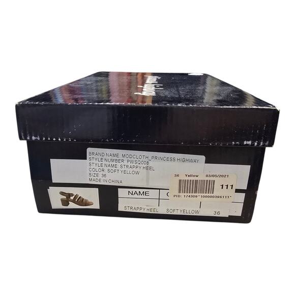 Modcloth Princess Highway Strappy Block Heel Womens 36 US Size 5 Soft Yellow - Picture 13 of 14